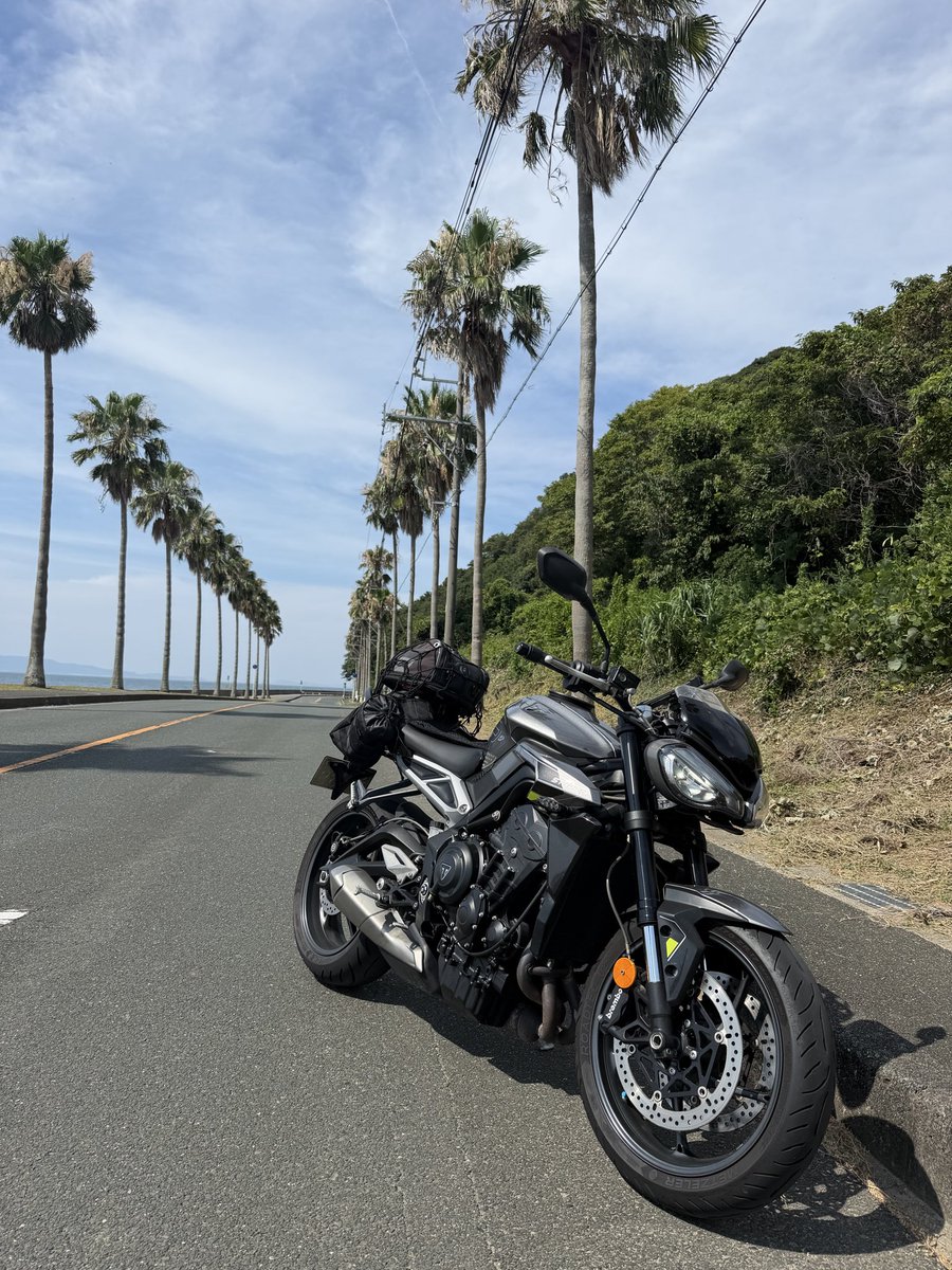 1525w's tweet photo. ビーチ!ビーチ!#beachi https://t.co/4OuyaIX8Yg