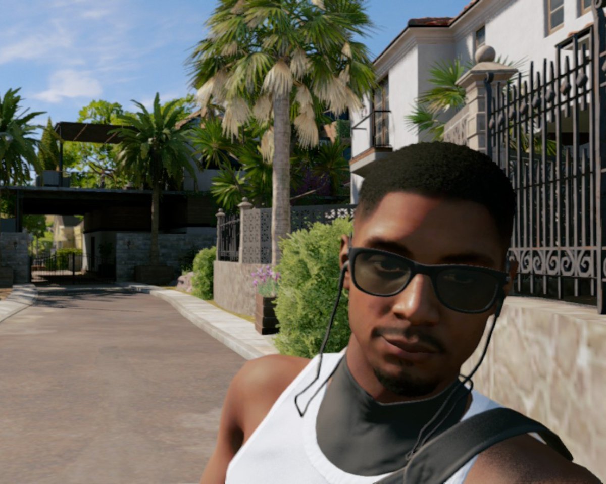 aquelegiletinho's tweet photo. acho ele muito tcholinha 

#watchdogs2 https://t.co/e9MGrIlPXm