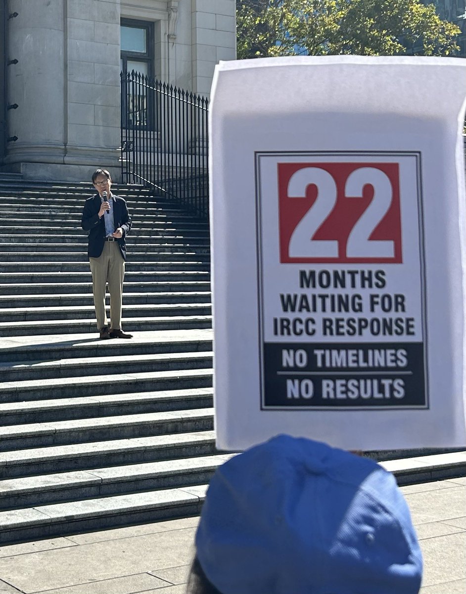 yuenpauwoo's tweet photo. There were rallies across Canada today, calling for more efficient and more transparent processing of immigration applications, as well as fair treatment in security screening. Some applicants have been waiting for 60 months without an answer. https://t.co/4yUuSb5u22