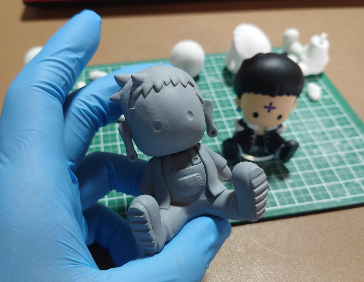 overlorddaisuki's tweet photo. フランクリンはサフまで進行🐌
同時進行で、ウボォーギンも制作中💪
＃ペタドール　＃petadoll　＃HUNTER×HUNTER　＃石粉粘土 https://t.co/4Hr5sUiFOD