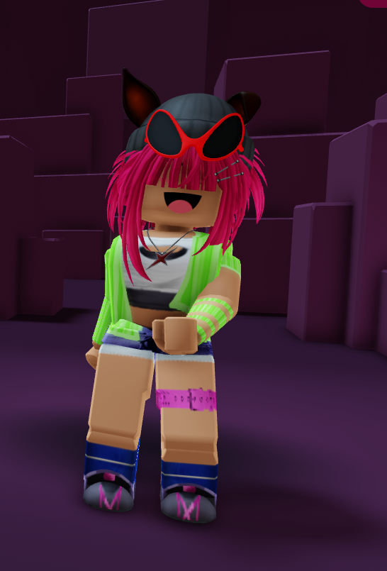 sukibyte's tweet photo. broke girl version of space star juno in roblox https://t.co/TZfyYlnKjj