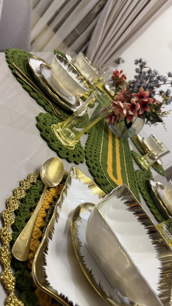 balkosi_'s tweet photo. What your dining area will look like with our crochet placemats

Want this? send a DM. Can be made in different color combinations 

Note: it’s not cheap😭😭😭, it’s handmade😎❤️😍 https://t.co/6YaCk7sE1K