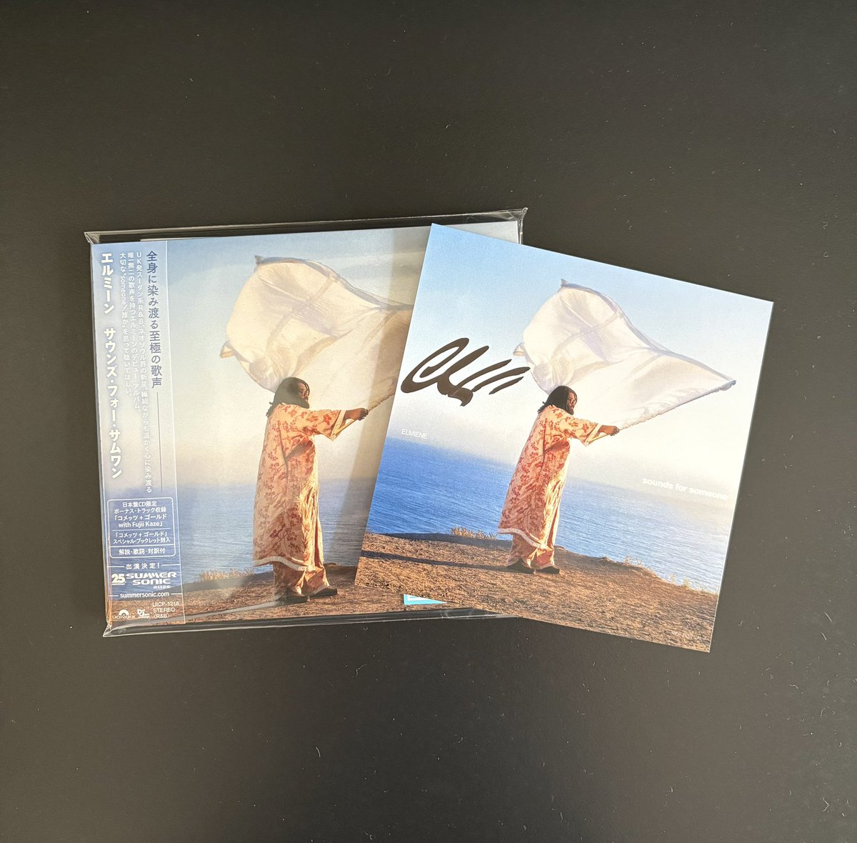 imuy50741213's tweet photo. Love the simple signature✍️

I really hope you’ll come to Japan for a solo show, preferably at an intimate venue similar in size to the live houses you’ve been playing this summer. 🇯🇵🙏

#elmiene
#soundsforsomeone https://t.co/r7tkDsSa5e