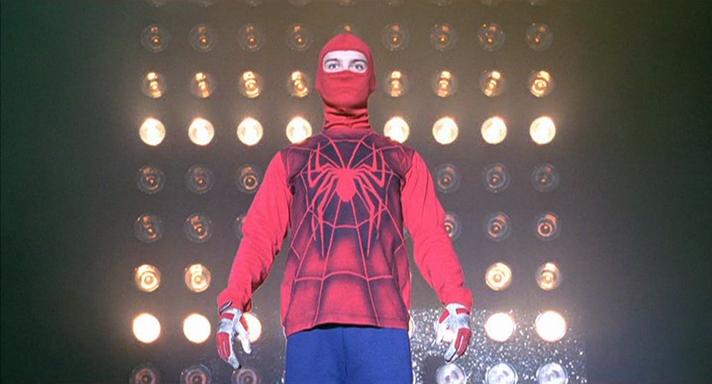HARC387's tweet photo. @P_vonOberstein @hzjoe03 Spider-Man (2002) was also filmed to make for easy smartphone clipping. https://t.co/oQ3eE8BFV7