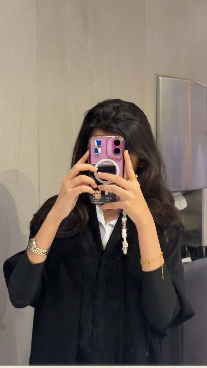 33 tweet media