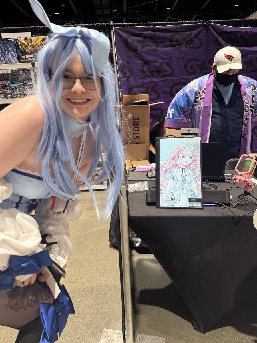moguskay's tweet photo. @GlitchStarsEN #gsnews getting to meet all of the girls was such a lovely memory I’ll cherish forever!!! though I must admit one of the ones that I will cry over is Mochi’s words to me during our m&g 🥹🫶 big glitchstars girlies love!!! https://t.co/oy7S5AjyPD