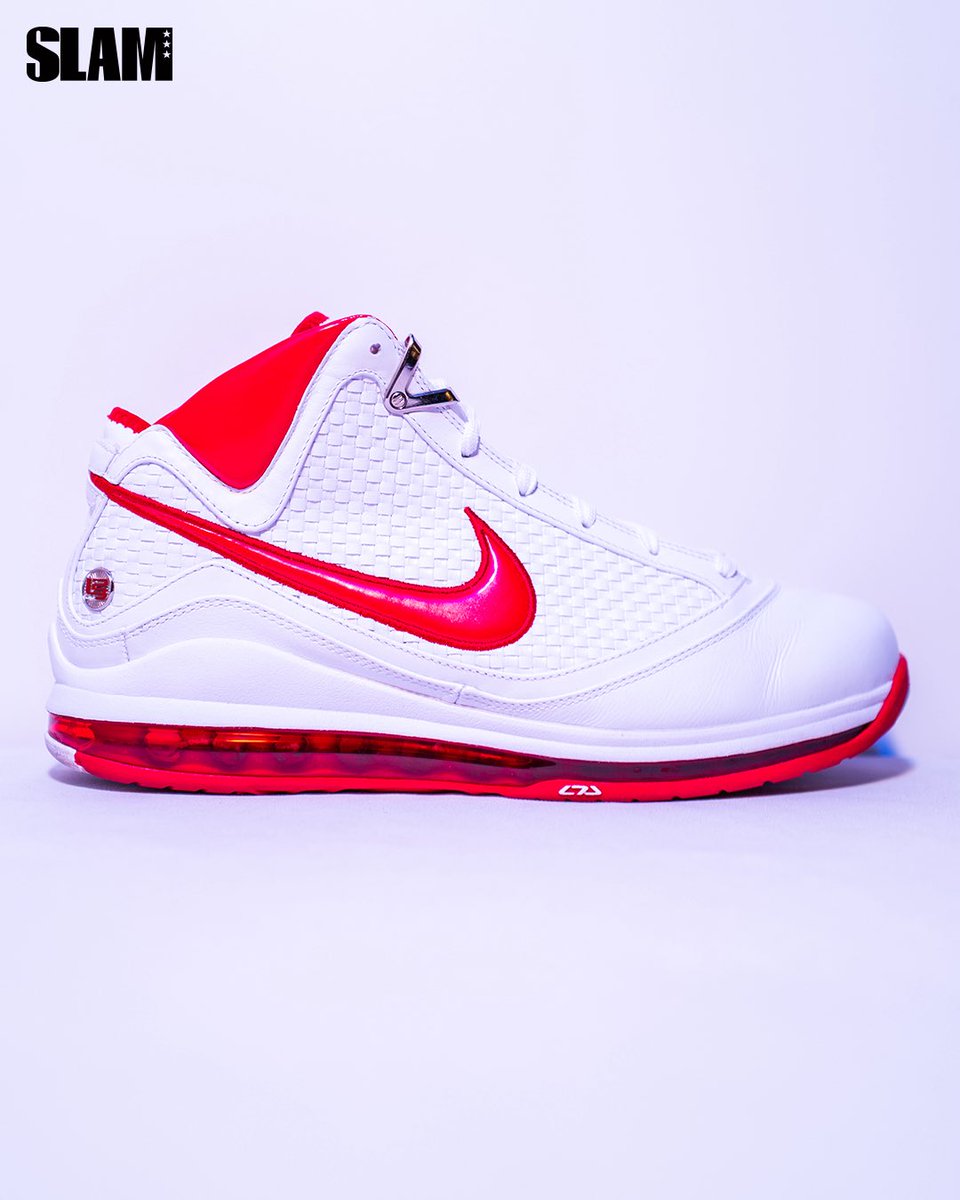 SLAMKicks's tweet photo. 16 years later with the LeBron VII #FBF https://t.co/EH9BbaMCZF