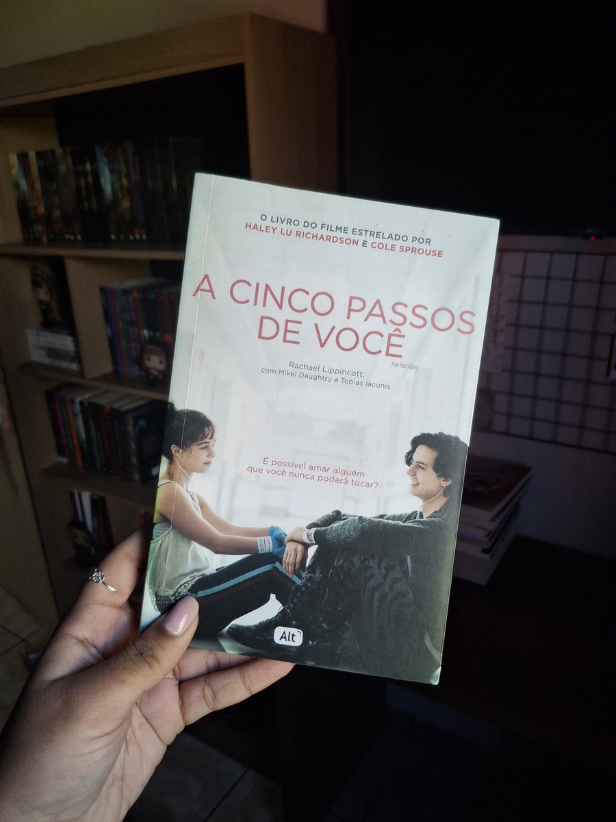 detailcnco's tweet photo. A Cinco Passos de Você: novo, bem conservado, nunca lido. 20,00 https://t.co/4EpdGRrh18