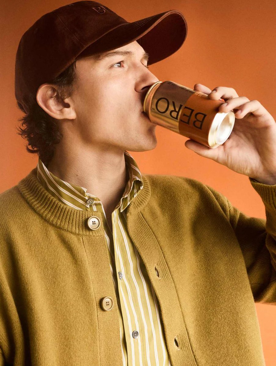 mcuironman3000's tweet photo. トムホが手掛けるノンアルコールビールのブランド。映画館で扱ったらいっぱい売れそうだね🍺😋
#スパイダーマン
https://t.co/U61smaRIQQ https://t.co/0myATzKb0t