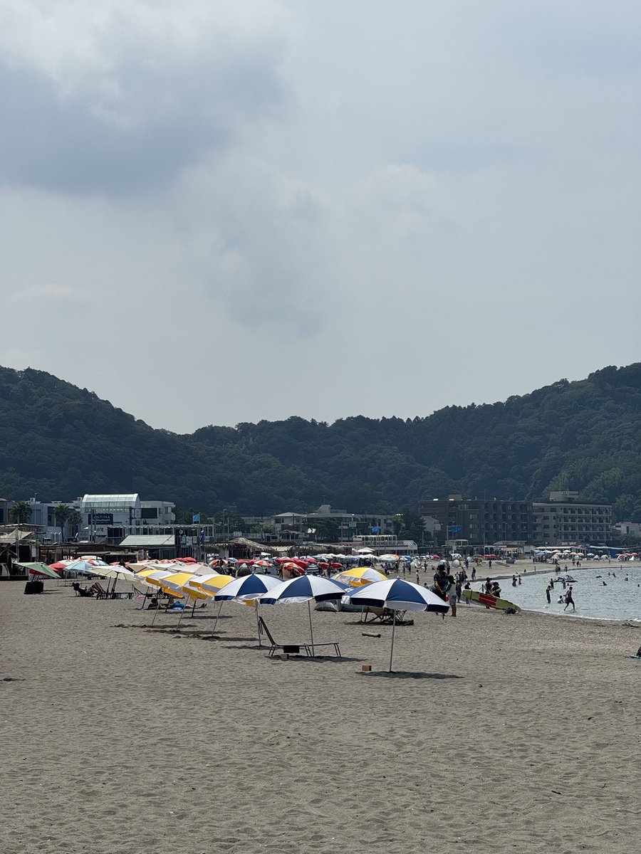 rsmatsu's tweet photo. 今日は海水浴！　海はおっきな大自然の露天風呂という感じ。気持ちいい。 https://t.co/VxINLy7Hdk