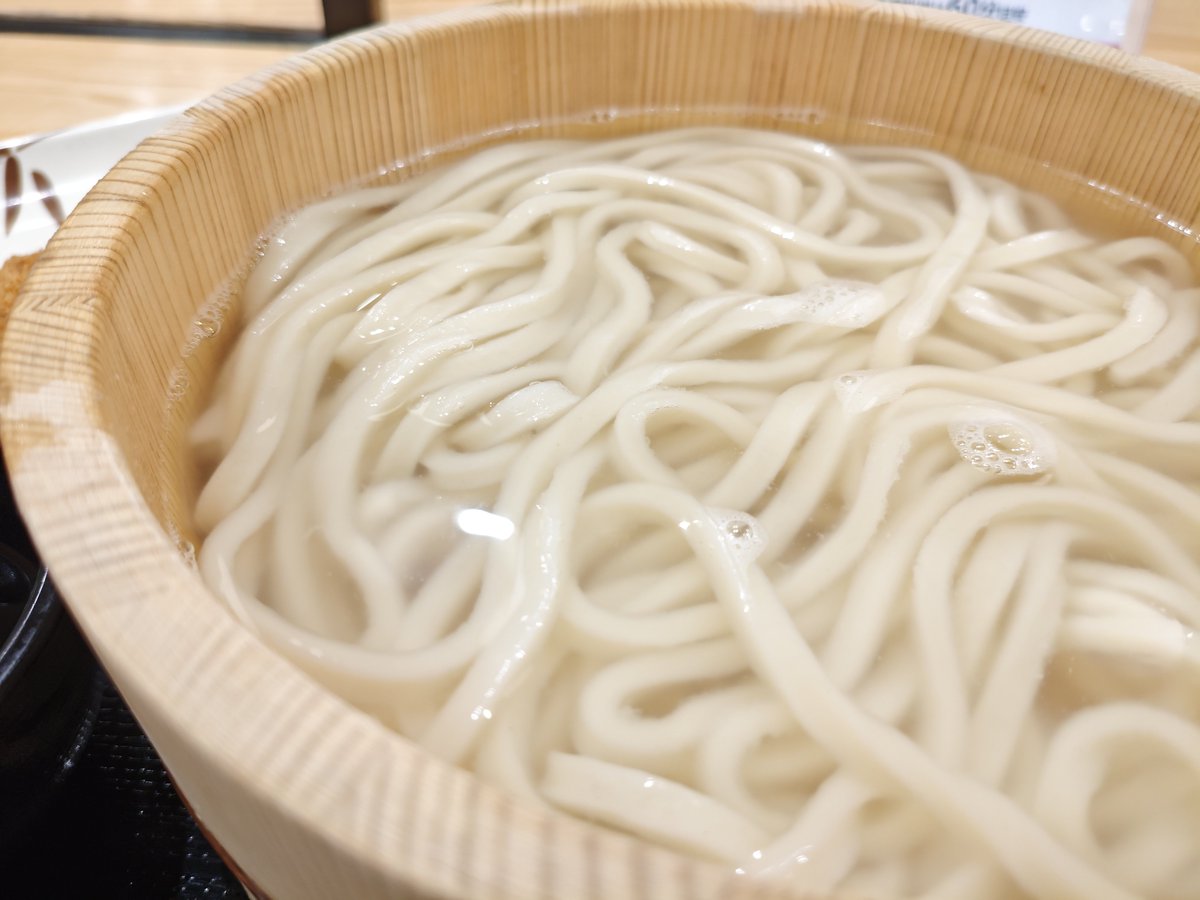 mituki_udon's tweet photo. そうか。今日は1日だったか。
今日はうどんは我慢する予定で、1軒1杯にするつもりだったんやけど、ついつい・・ねっ！
ちなみに、これはその予定してた1軒ではない。 https://t.co/5TKR96x5QE