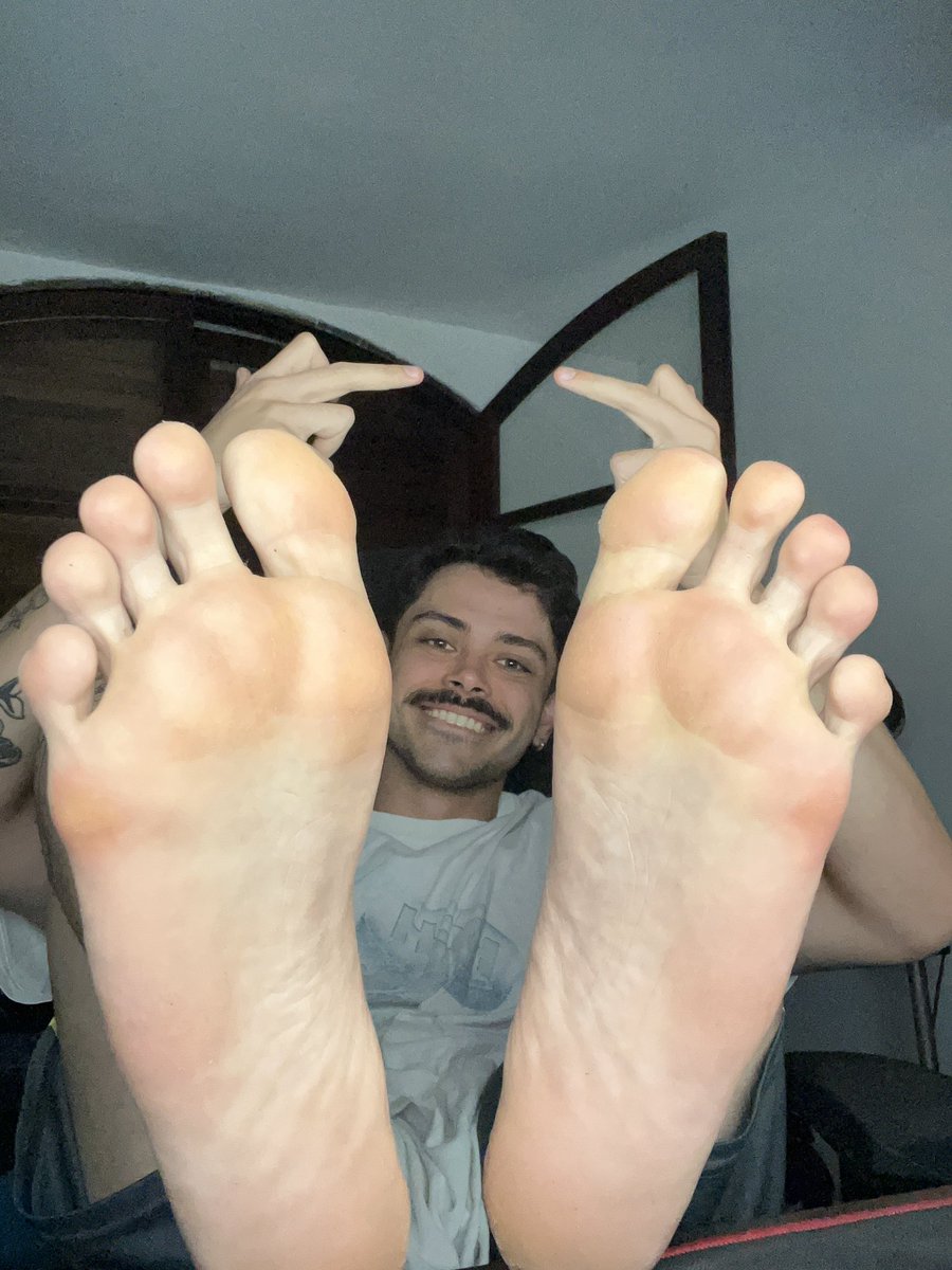FindomMatheus's tweet photo. True devotion isn’t spoken; it’s sent. 🤑😈

Tax Friday, pigs. Let me fuck your wallet https://t.co/oP4u8AufxS