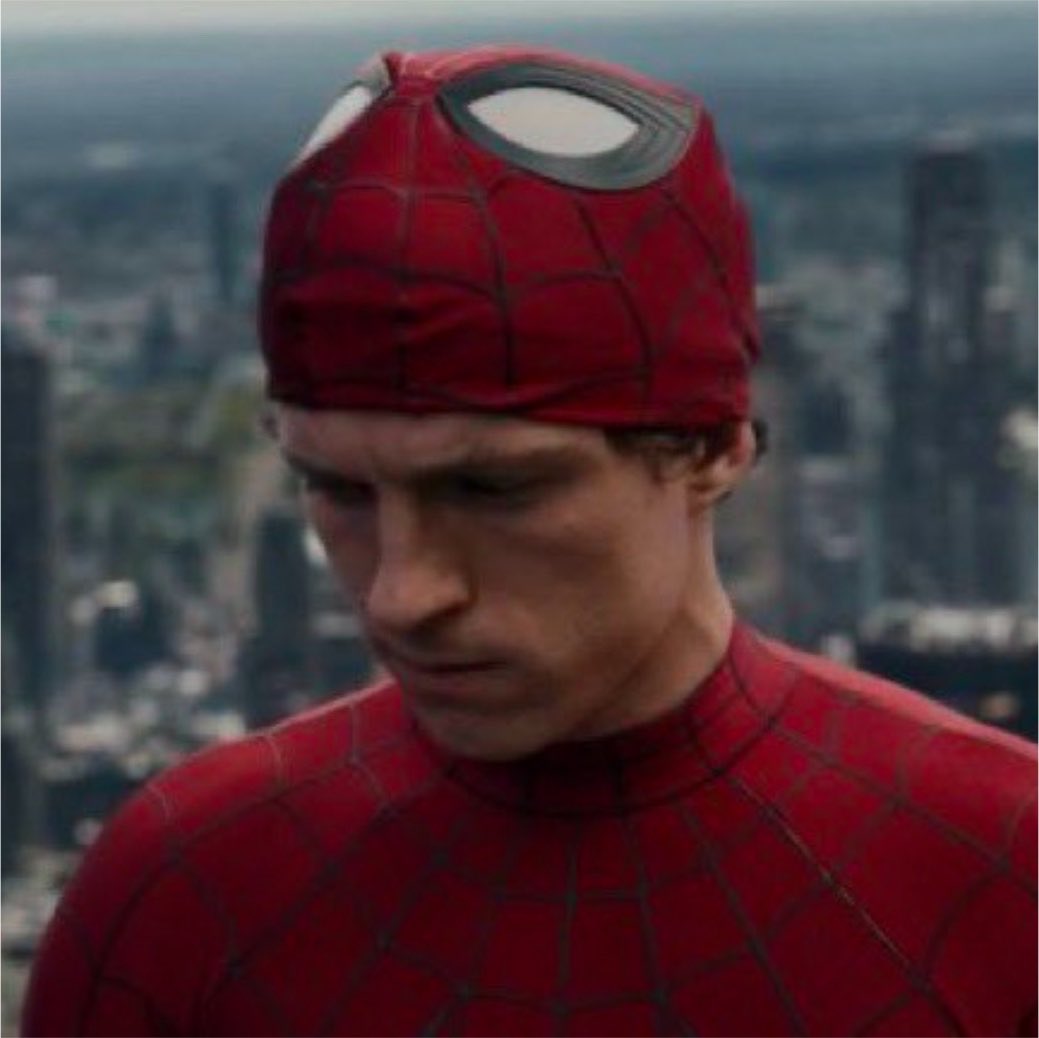 DabisPoleDance's tweet photo. Tom Holland when asked who his inspiration was for Spider-Man in Brand New Day 

“Izuku Midoriya”

(via @DabisPoleDance ) https://t.co/R9upJbRmQ8
