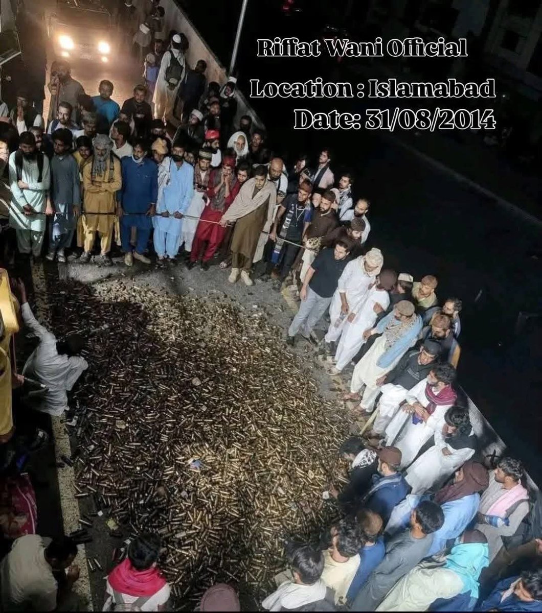 Muhamma30442758's tweet photo. @MaryamNSharif یہ کشمیر ھے جسکی بیٹی بنتی ھو https://t.co/tx3VBAFQpg