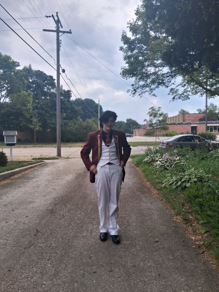 NotbiblicalAbel's tweet photo. Full cosplay of my friends DnD character "Captain Abel"!!! I am very proud of how this turned out. #dnd #cosplay #onepiece #sewing #handmade https://t.co/OHgeCg7WIQ