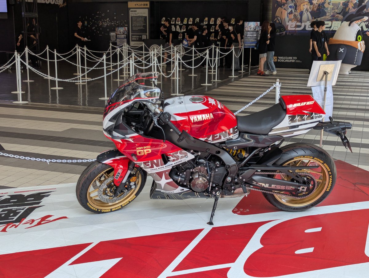 zsyama's tweet photo. ここは秋葉原
#RideLikeAHero #ゼンゼロ2周年イベント https://t.co/W8B2EPts4E