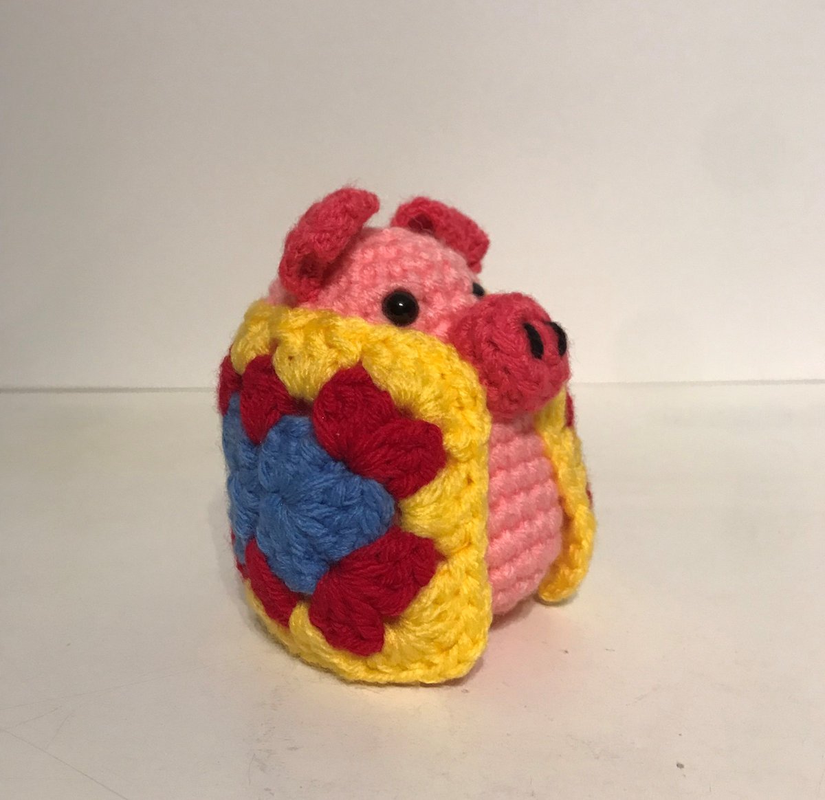 anthonybrighton's tweet photo. Custom Pig in a blanket - https://t.co/GUrV9yZ5cb - #Piginablanket #Pig #anthonybrighton #ATEtsyRT #amigurumi #handmade #etsy #etsyretwt #crochet #custom https://t.co/ioNgW1su2a