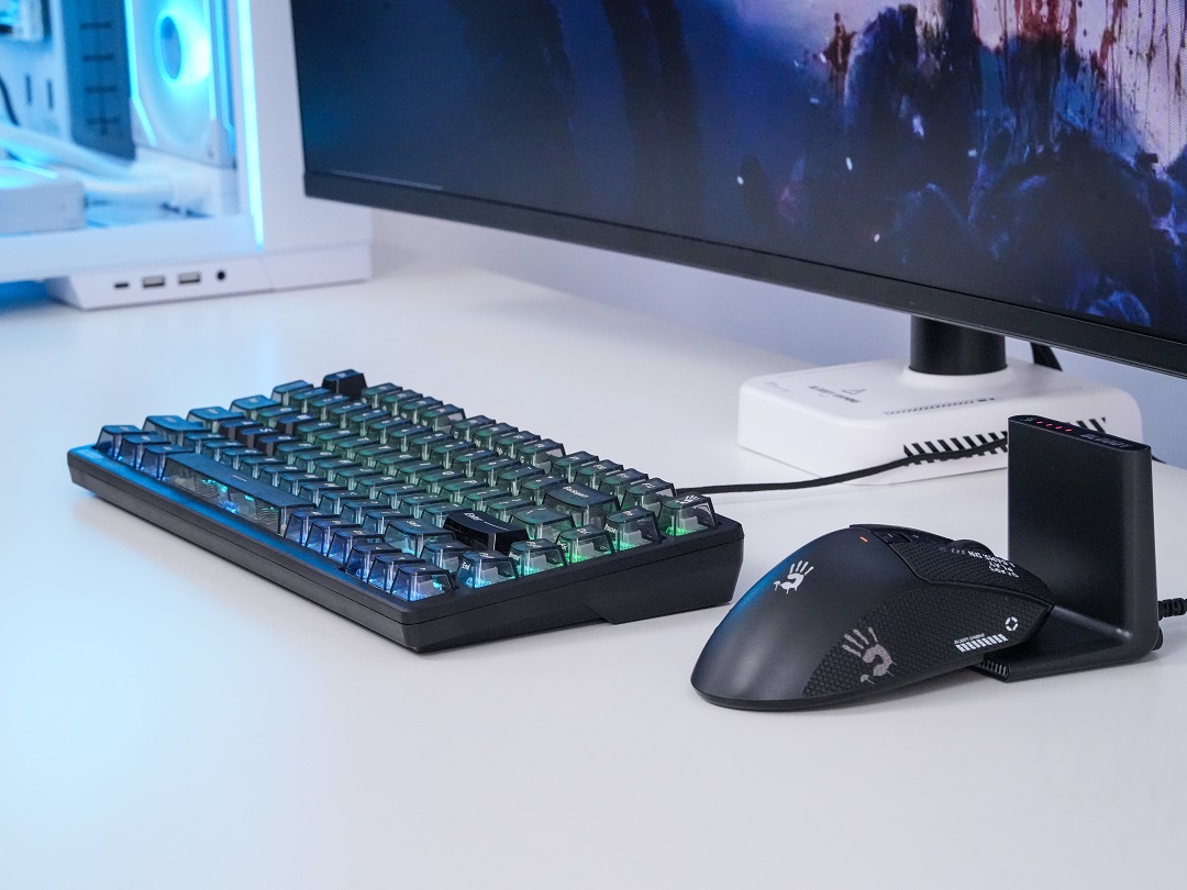 Bloodygaming's tweet photo. R73 keeps movement smooth and repeatable so your aim feels locked in from the first fight. https://t.co/WRB3MWlXp9