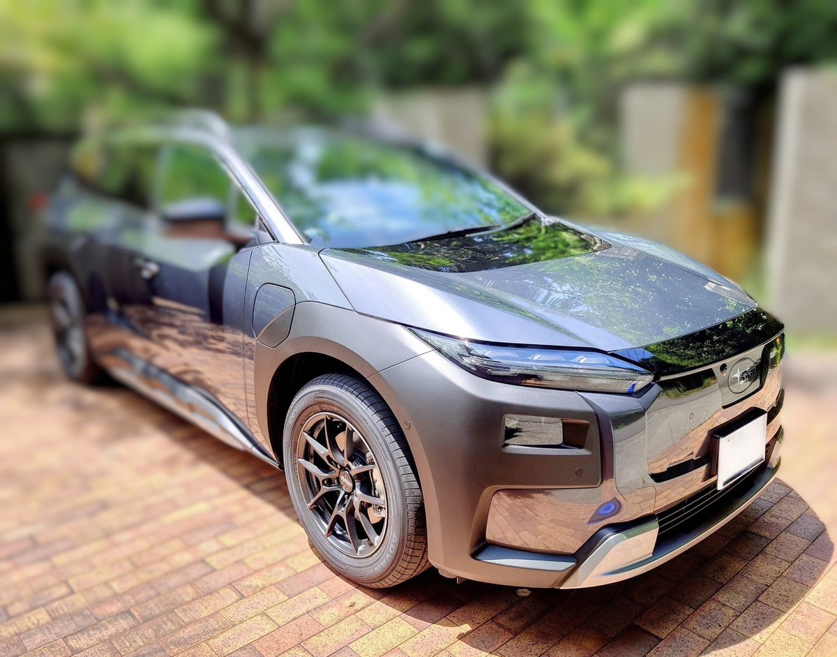 ashitaore's tweet photo. トレイルシーカー！
AI編集でボカシ入ってます✨カッコいい🤭🤭 https://t.co/Nky1VgZabd