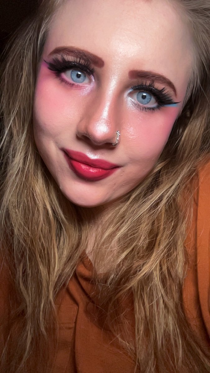 turney_sophia's tweet photo. just pretending I posted this on time.
Found this in my camera roll and couldn't waste it. π€
A little late, but better than never.
This deserved a post. β¨
Forgot about this selfie... fixing that now.#Selfie #LatePost #CameraRoll #BlueEyes #MakeupLook #FeelingCute #GlowUp https://t.co/GpV6XaJRjy