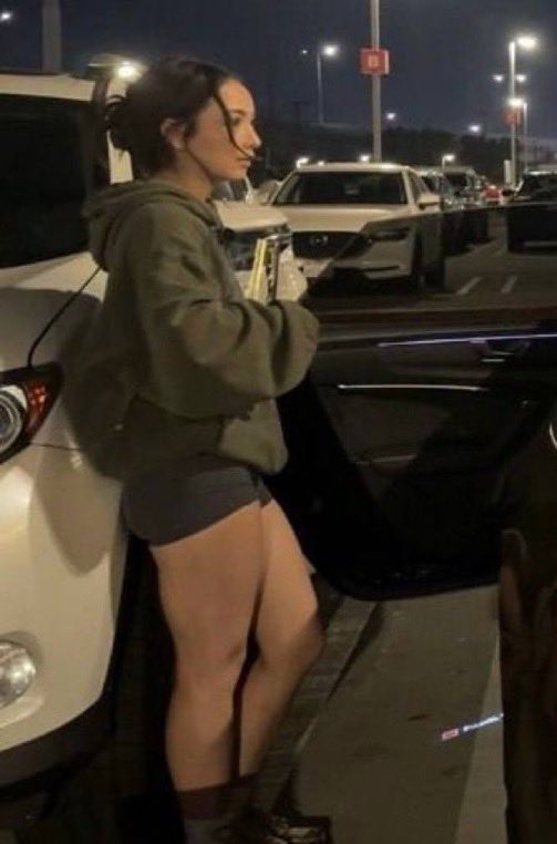 Stark1Milo's tweet photo. Sakura got a lil sexy🍑 its so addicting 😵‍💫😵‍💫 https://t.co/UzxS3Yoer0