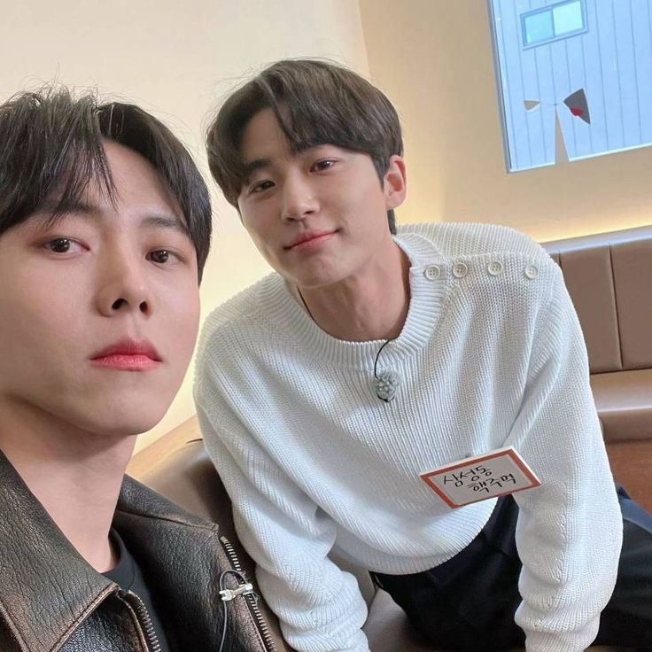 _cutiebws's tweet photo. besties who stays together, always together through ups and downs 🥰 wooseok and woojae 🫶🏻 https://t.co/NXsISNmePM