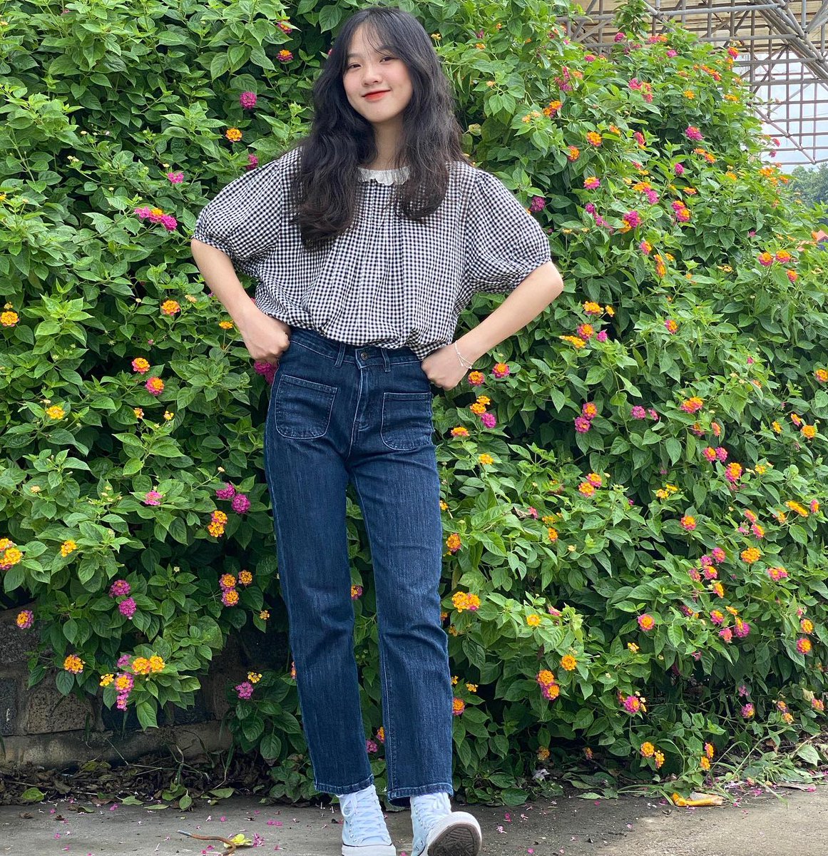 css_j3's tweet photo. Top of the morning! 🚀 You should know that the world is a better place with you in it—go shine today! 🔥
UWQBE https://t.co/nBn6x6Mt3m