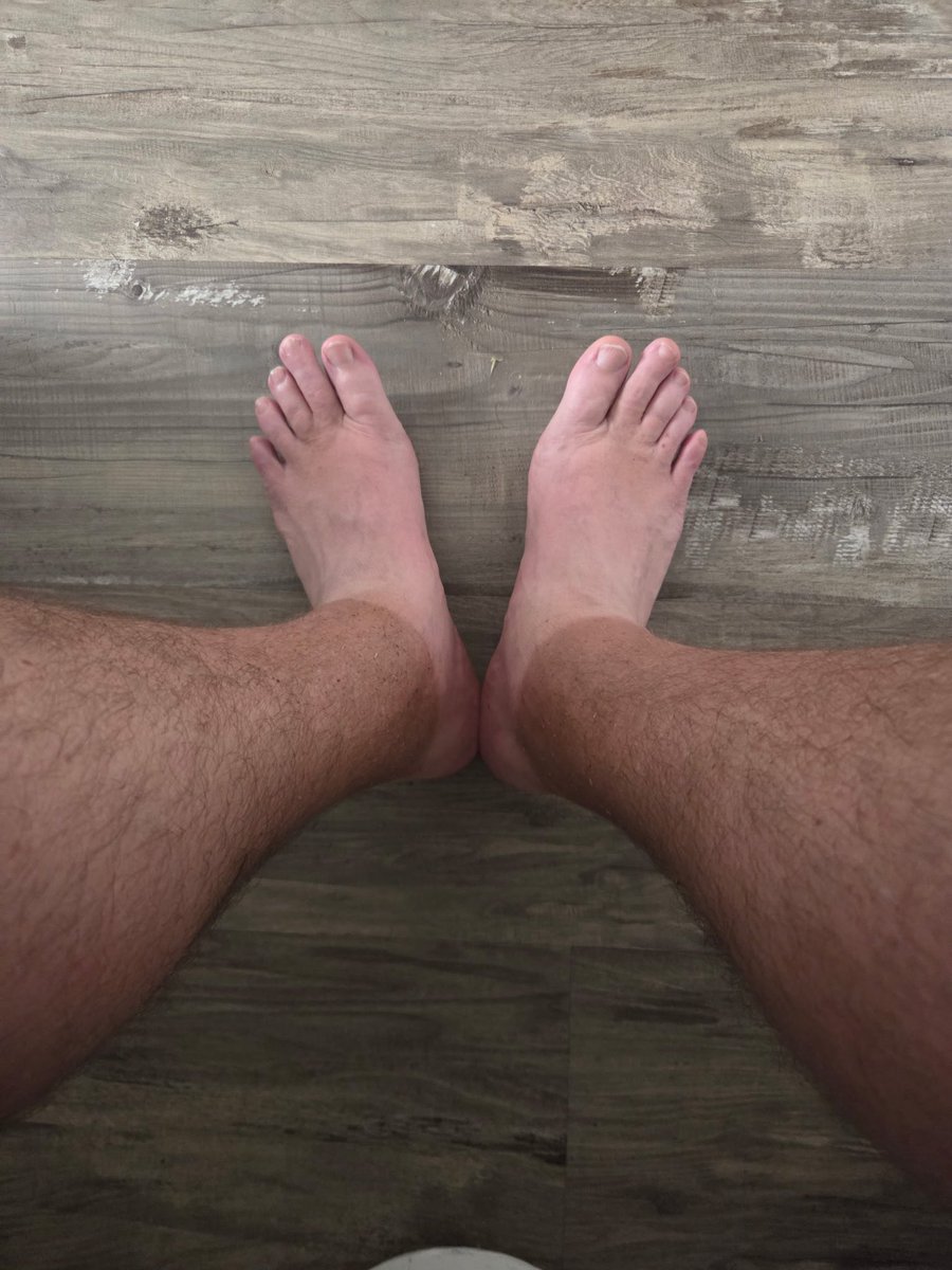 Mr_PerfectSoles's tweet photo. Draws on or Draws off? #size15 #alphafeet @RTsubby @rtboy4alphas @RTslavemaster @rt4dom @feetmelove @feet_zone @FeetAwards @RetweetMaleFeet https://t.co/owbFUBrTQT