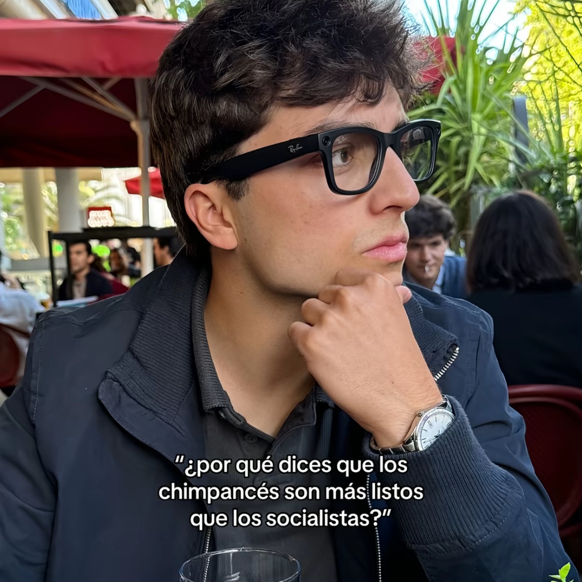 azulejogris's tweet photo. Y se la pela una barbaridad https://t.co/htj7FcpOBJ
