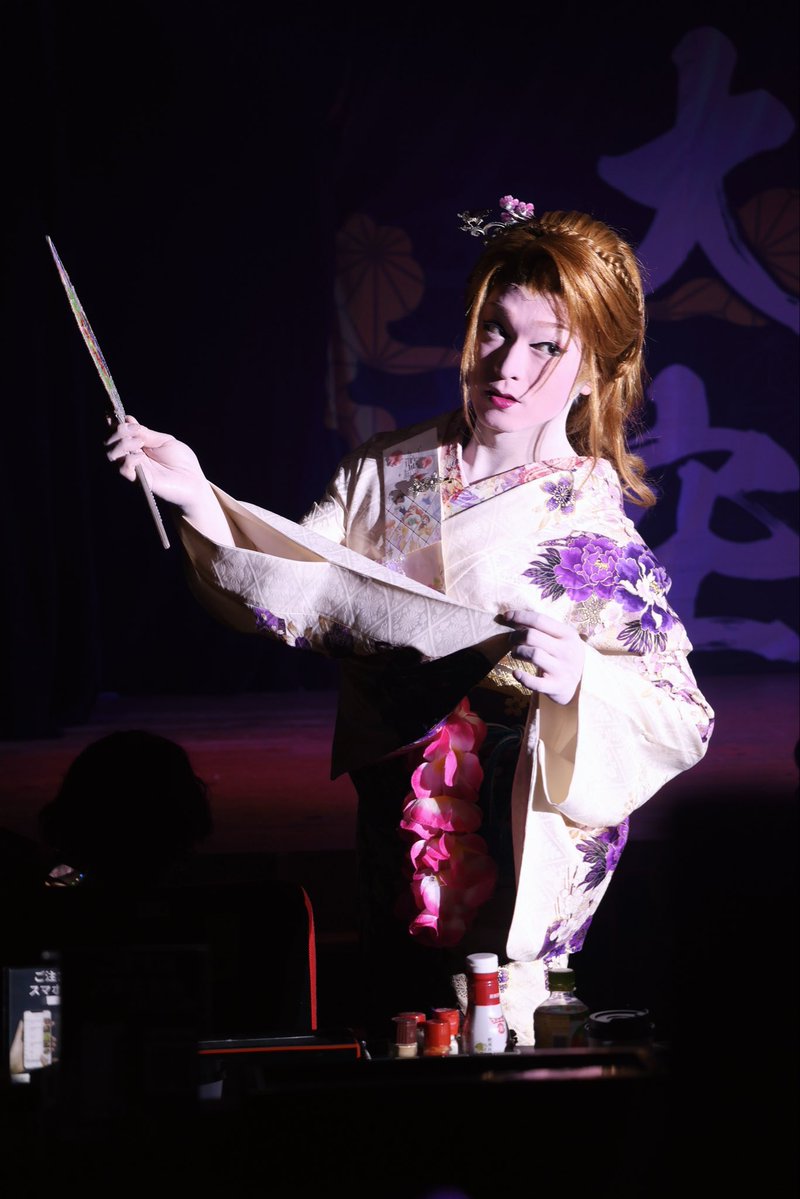 ka__i__8's tweet photo. ┈┈┈┈┈┈┈┈

忘れないでね 僕のことを

┈┈♩secret base~君がくれたもの~
#宝海劇団 #宝海大空 #ぶらり劇場大平楽 https://t.co/jjcyj7BOeo