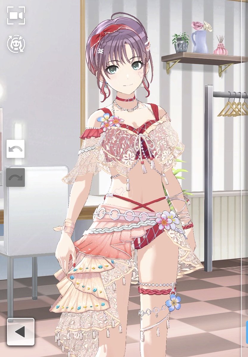 negima_V2's tweet photo. 昨今のシャニソンの水着の凝り方を観てると、1年目の水着もキャストオフできたらよかったなぁって思ってしまう。
運営さん、透と霧子の水着アップデートしません？

#シャニソン https://t.co/CUDHwsdDvH