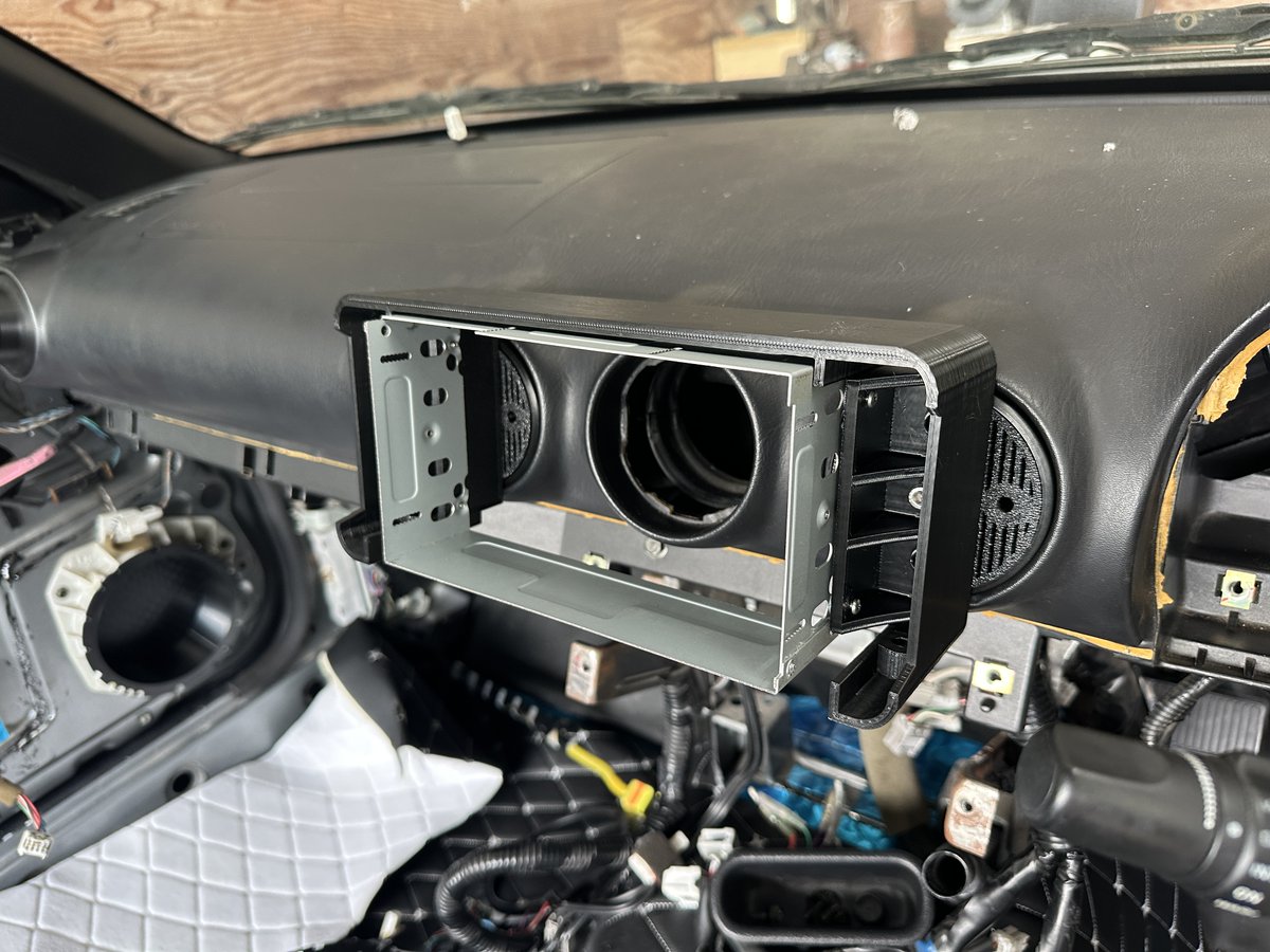 same_car's tweet photo. 【NeoFrame ONE S15】試作品 https://t.co/CfYNVinDQf