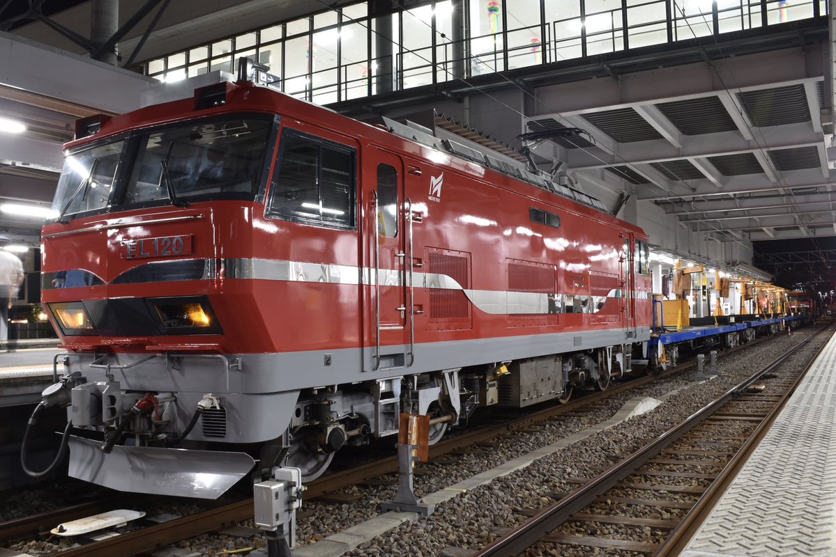6627nena's tweet photo. 2026/7/31   新安城駅
9601レ EL120 121+チキ10形4B+EL120 122 
舞木出場回送
 #EL120121 
 #EL120122 
 #チキ10 
 #舞木出場回送 https://t.co/nRb3WRelox