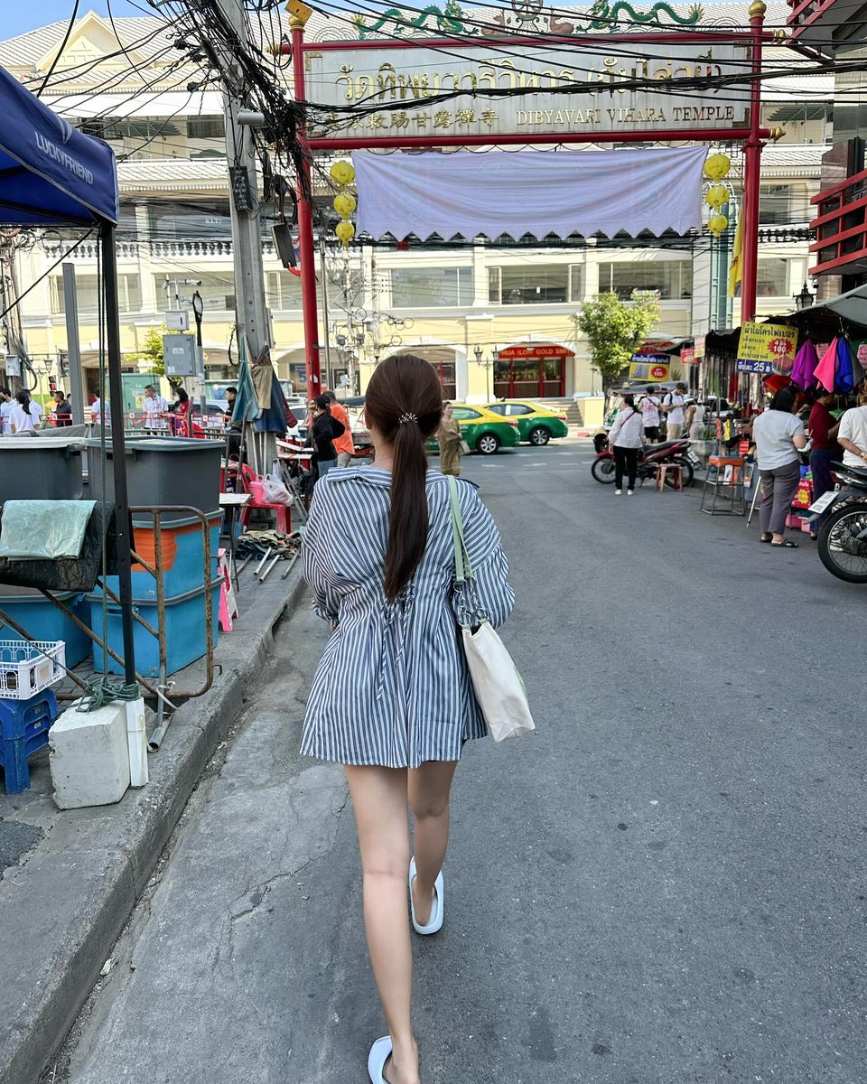 pirilo1975's tweet photo. Hello, lovely soul 💫 Always keep in mind that your smile can brighten someone’s day—wear it proudly. 🌼
yoSWV https://t.co/jrqMnQOYrY
