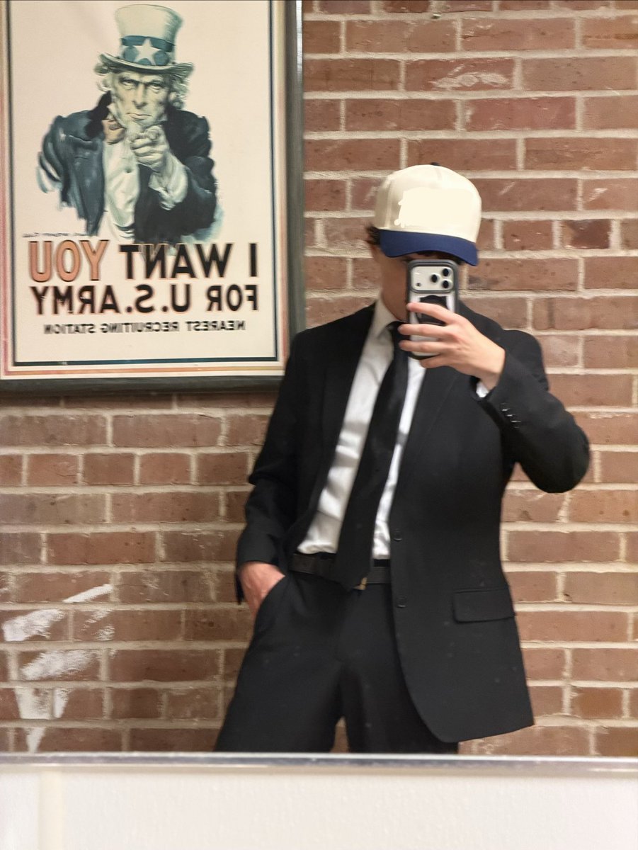 minusmoby's tweet photo. hopped up out the beddddd, turned my swag on https://t.co/jvekt8btgu