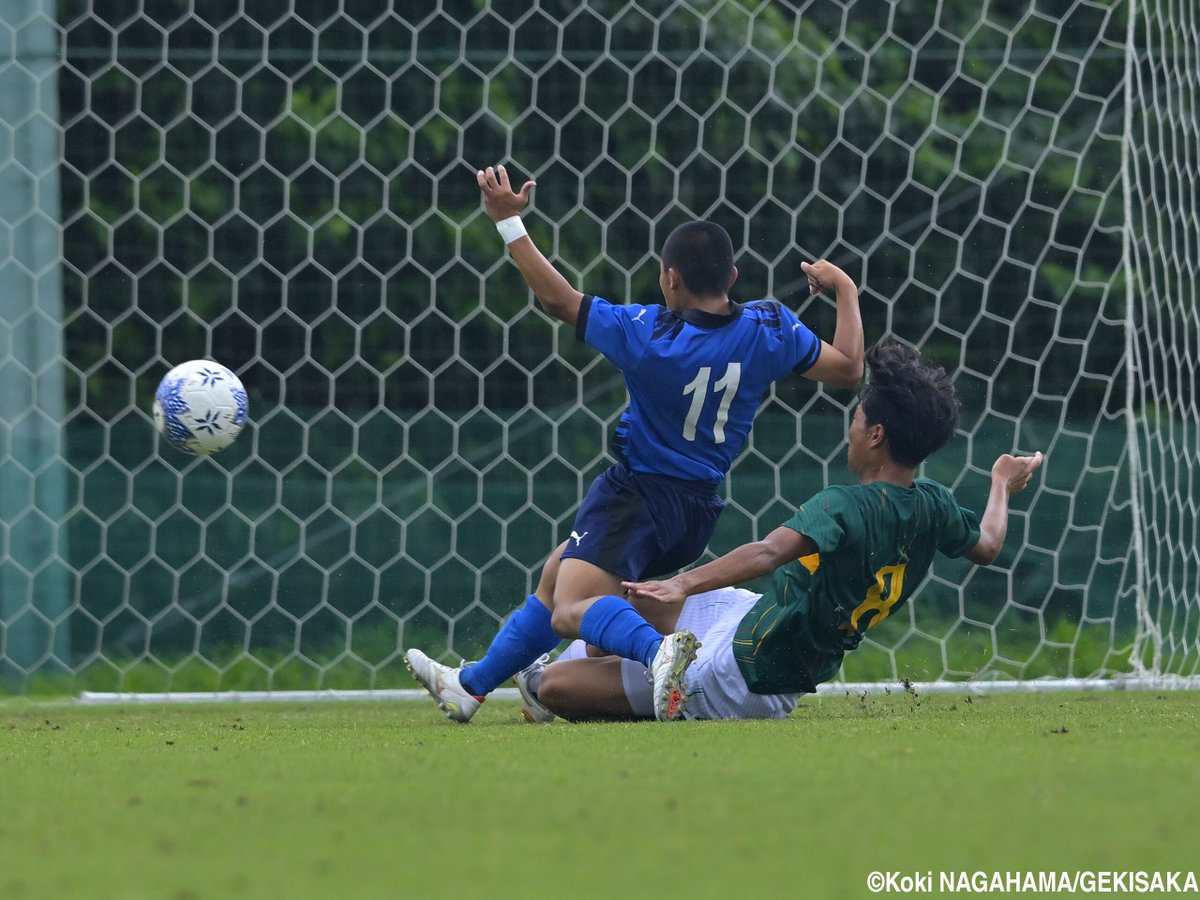 gekisaka's tweet photo. 【写真特集】[総体]卒業後はビーチサッカーへ…大津FW松岡凛がアグレッシブに攻撃牽引(12枚)

https://t.co/E0GGh1EfJ0

#高校サッカー #インターハイ #高校総体 #ゲキサカ https://t.co/eBLwrlJyIh