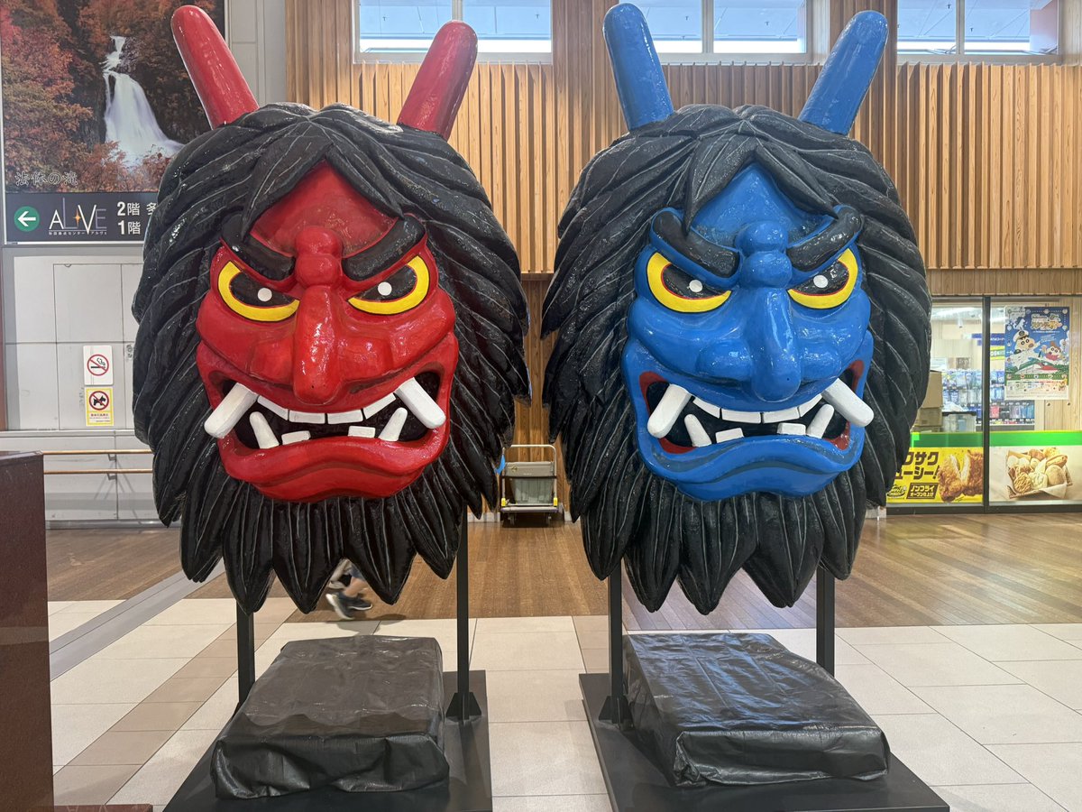 pta000524's tweet photo. 秋田駅着。駅ビル内の角打ち/あきたくらすで朝から酒カス活動。
稲とアガベを注文。甘くて飲みやすいため調子こいて飲みすぎて潰れそうな未来が見えるお酒でした😇 https://t.co/IbEzdCq3Ky
