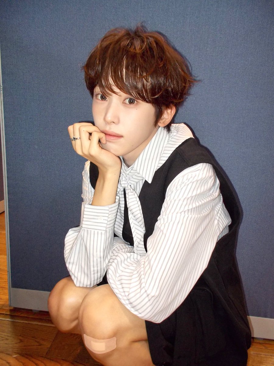 an9eum's tweet photo. 도련님 일탈하시면 안 됩니다… https://t.co/bl8mQloUw6