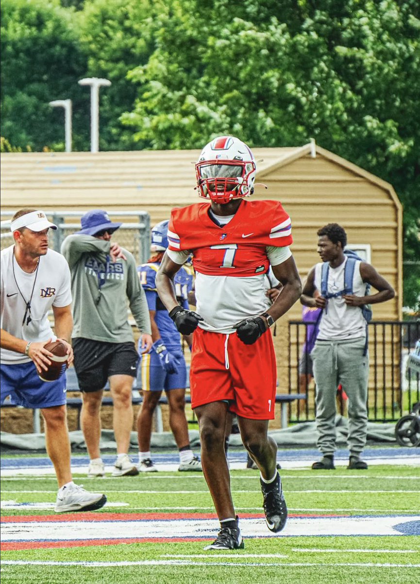 TorinHaymannn's tweet photo. #30DAYSUNTILGAMEDAY. https://t.co/76C8vYUIku