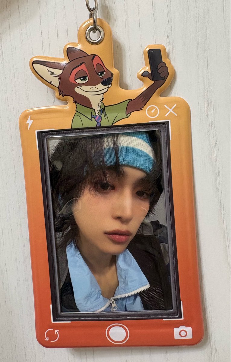 serotonin_kit's tweet photo. 推しと推しのコラボ🧡 https://t.co/qO5G6U1RLr