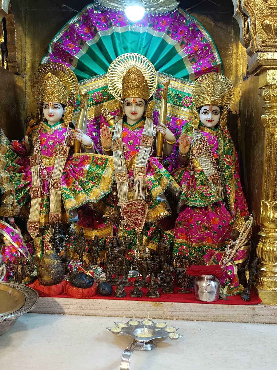 GaurVakul's tweet photo. 🙏🏻🌹जय श्री राधे-राधे🌹🙏🏻
🙏🏻🌹जय श्री सिया राम जी🌹🙏🏻
🙏🏻🌹#संकटमोचन #महाबली #बजरंगबली #हनुमानजी की जय🌷🙏🏻 #CP, #New_Delhi
#२०८३_विक्रम_सम्वत्  #श्रावण #कृष्णपक्ष #01Aug2026 #Saturday #तृतीय #शनिवार
#राधे_राधे #जय_श्री_सिया_राम #shriram #ram #राम #श्रीराम #जय_श्री_राम https://t.co/pWVao4Sba4