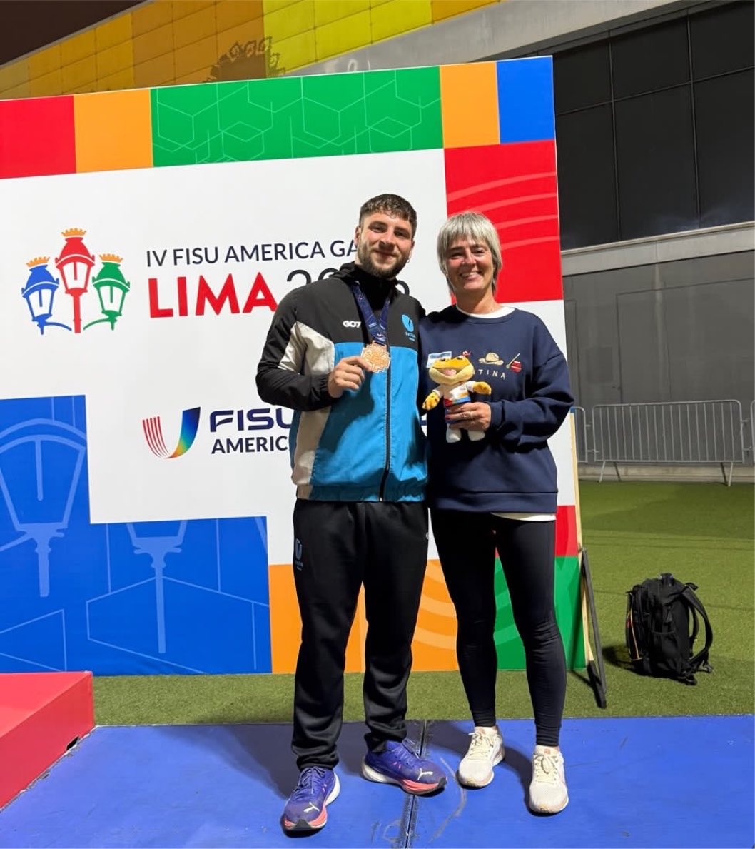 natachadiz's tweet photo. Una buena noticia! Bruno Arce, el hijo de mi mejor amiga Kari acaba de conquistar la medalla de bronce en jabalina en Perú, en los juegos FISU. Qué orgullo germaniense es nuestro Bruno! https://t.co/0R7wLp1e23