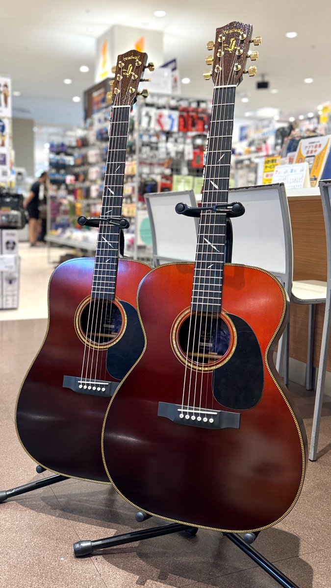shima_kanazawa's tweet photo. Headway - The Eagle URUSHI STD
2種（Type-F、Type-D）入荷‼️

シトカスプルース x インディアンローズウッド の王道仕様を漆塗りで仕上げた贅沢かつ希少なギターです✨

店頭展示開始、是非お試しを🙇‍♂️

【デジマートに詳細も掲載中】
https://t.co/AECLzE0Hdk

@DeviserGuitars #Eagle #漆 https://t.co/nDdZ4to235