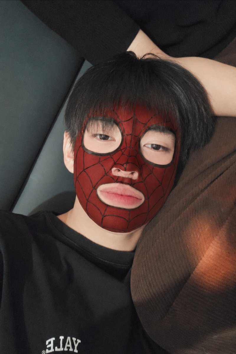 0sonweo7's tweet photo. 스파이더맨 보고 스파이더맨 되기로 마음 먹음
#게이 #게친소 #ㄱㅊㅅ https://t.co/dCwdzBILpJ