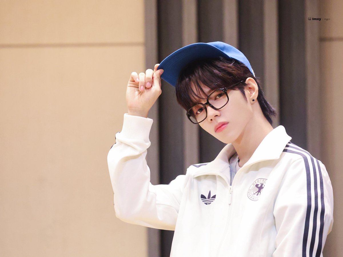 xiaoyangxing7's tweet photo. 260731

#AHOF #아홉
#JL #제이엘 https://t.co/zmAI2r3miv