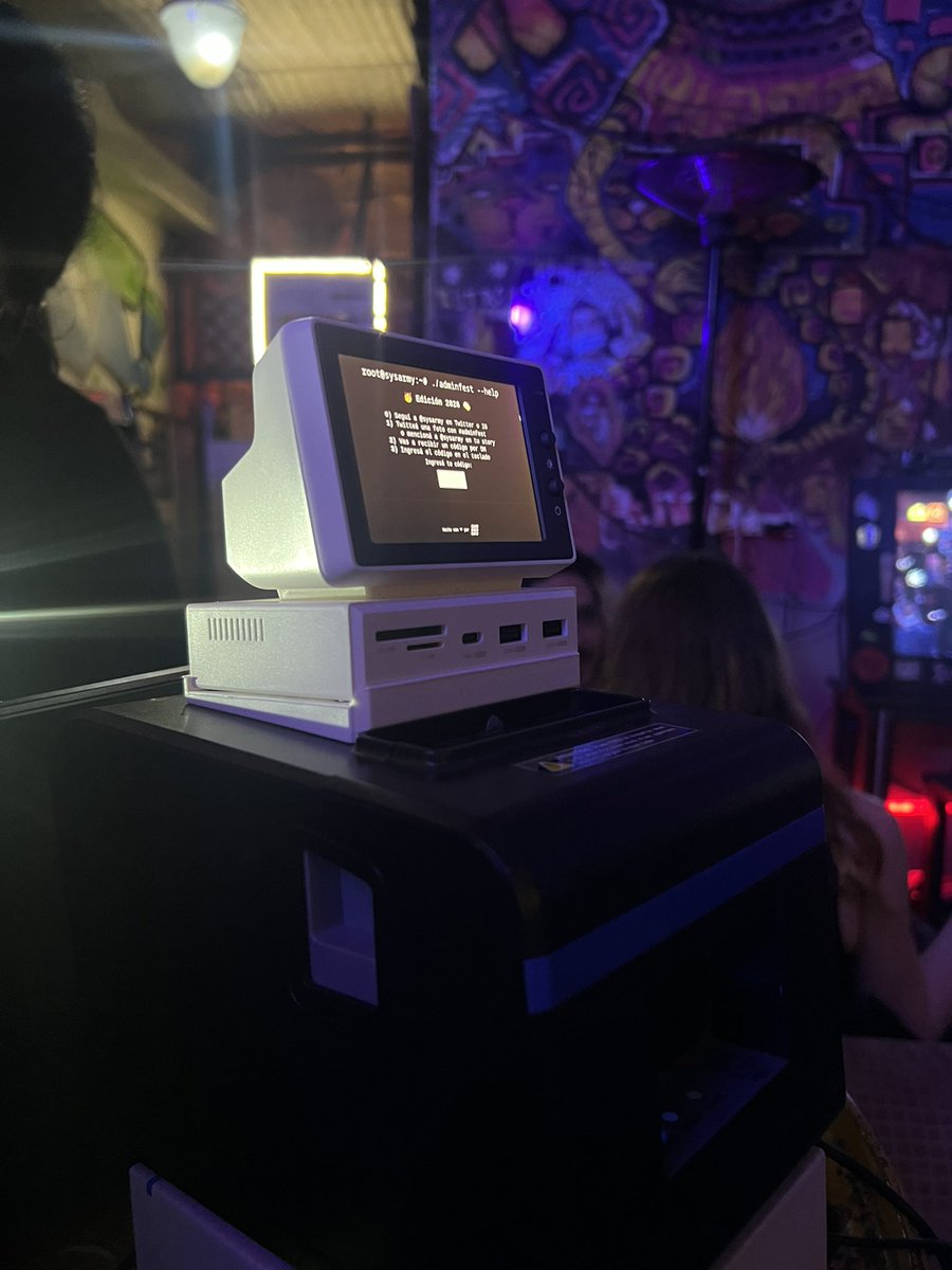 lole2k's tweet photo. Feliz día del Sysadmin! #adminfest @sysarmy https://t.co/ZQ1astdhvw