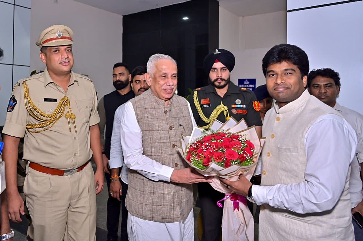 vizagcollector's tweet photo. Honoured to receive the Hon’ble Governor of Andhra Pradesh, Sri. S. Abdul Nazeer Garu upon his arrival at Visakhapatnam Airport on 31st July 2026. https://t.co/R3Cl0Y46qz