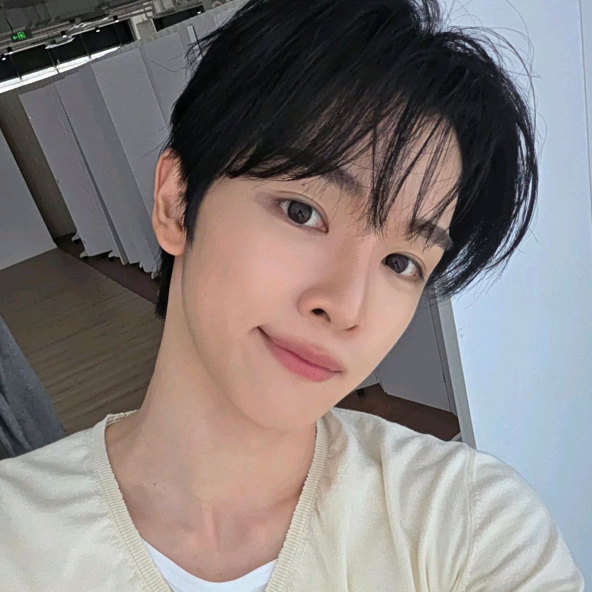 sczero_91321's tweet photo. #마음찍은트친과아무것도하지않지만그저서로를뮤트하지않았음을확인하며8월도건강하고행복하시길바라기 https://t.co/ZVYkJmoFoK