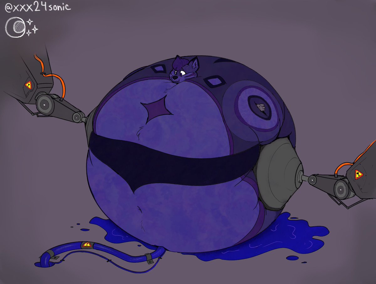 RaxButRounder's tweet photo. Unconventional juicing hehe 😜🫐💦
#juicyjuly
Art by oneirohazard on 🦋 https://t.co/UwiuNXM2Ve