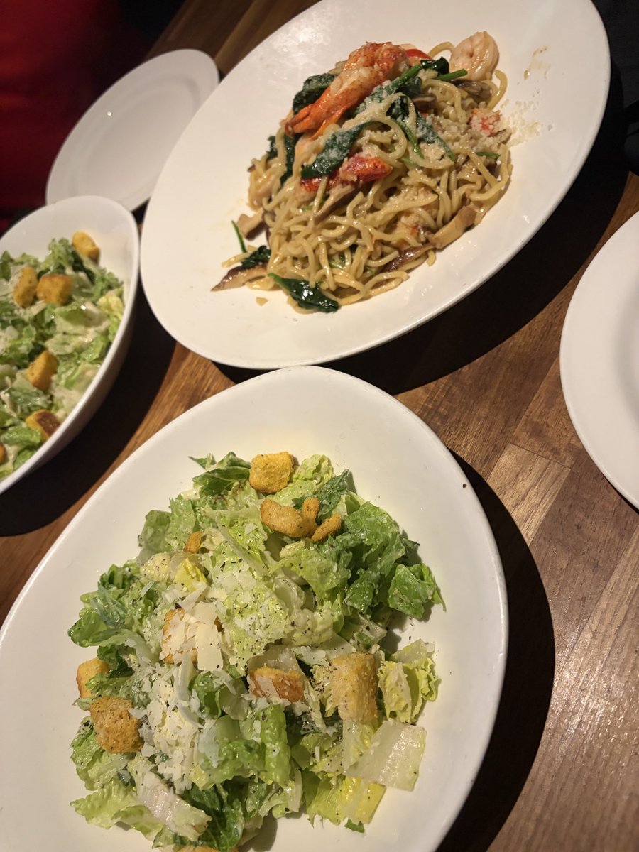 RatEggies's tweet photo. I hate working but food… https://t.co/E80rKROxjo
